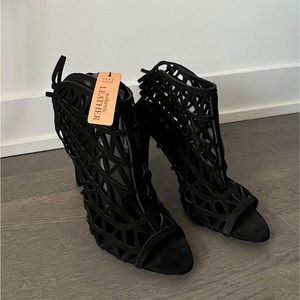 Stylish Statement Real Leather ZARA Shoes - Size 8